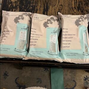 Milk Storage Bags - Cream and Blue